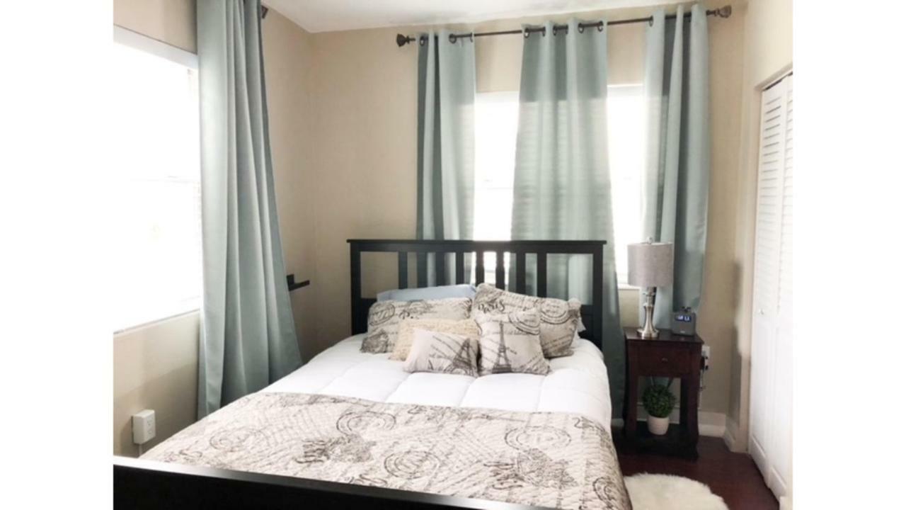 Modern 2/1 Apt Near Midtown And Beaches Miami Bagian luar foto