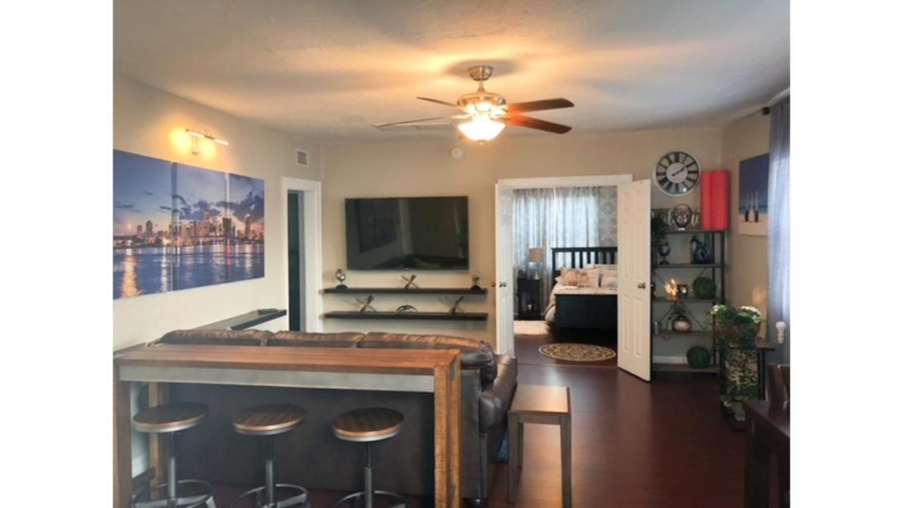Modern 2/1 Apt Near Midtown And Beaches Miami Bagian luar foto